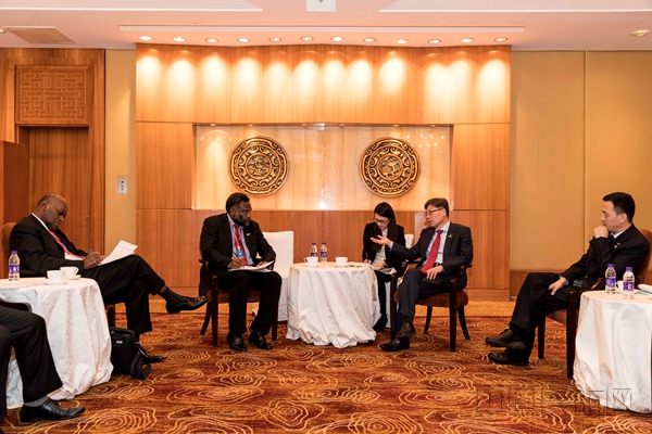 王志清在京分别会见努阿图基础设施与公共事业部长约坦·纳帕特。.jpg 王志清在京分别会见努阿图基础设施与公共事业部长约坦·纳帕特。.jpg