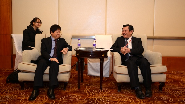 冯正霖会见新加坡基础设施统筹部部长兼交通部部长许文远.jpg 冯正霖会见新加坡基础设施统筹部部长兼交通部部长许文远.jpg
