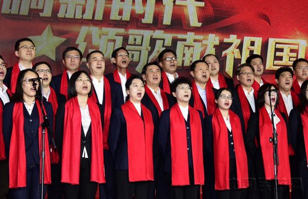 民航局举办2019年直属机关新春歌咏会