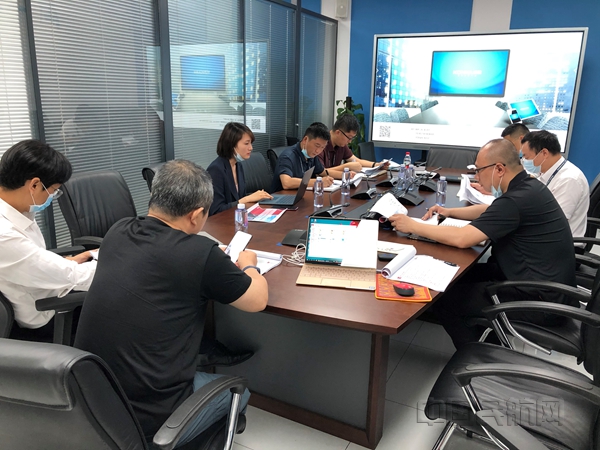 三方召开课题需求与现场部署确认会_副本.jpg 三方召开课题需求与现场部署确认会_副本.jpg