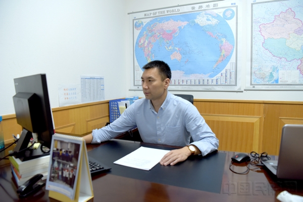 亓连军1.jpg 亓连军1.jpg