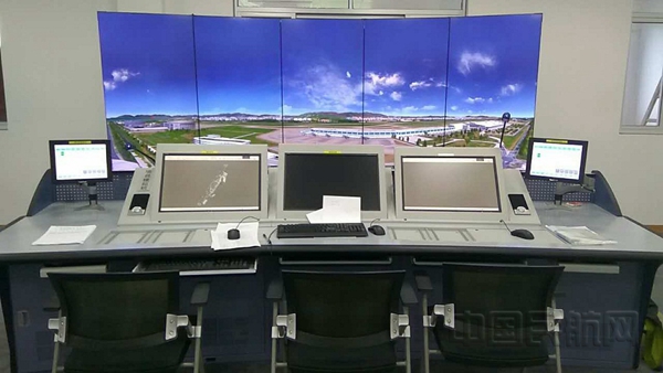 福建空管分局完成新管制模拟机培训中心建设