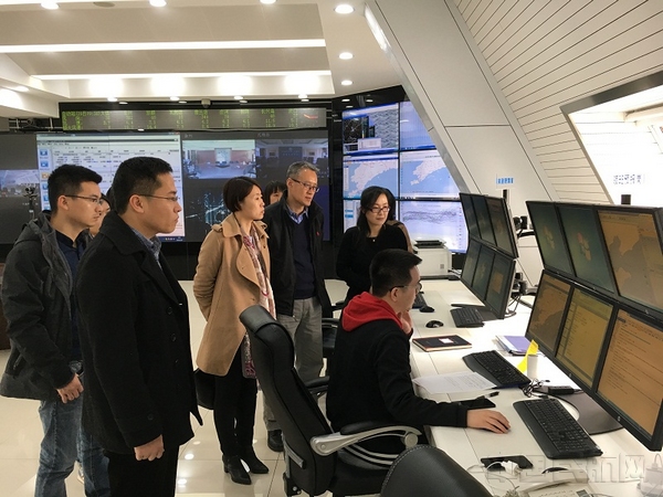 大连空管站气象台与大连市气象局进行业务交流