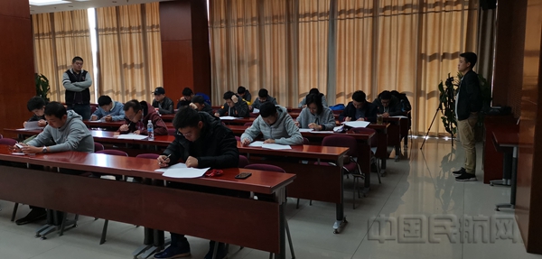 20191111 王勇 天津空管分局组织完成2019年度中级教员选拔考核 11.jpg