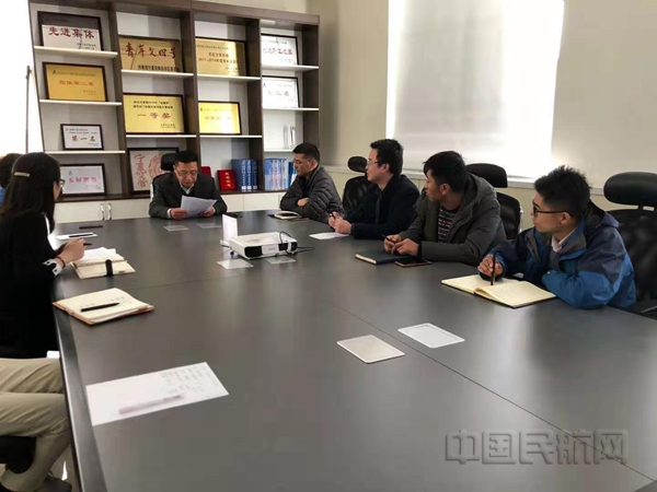 宁夏空管分局领导到基层党支部讲党课