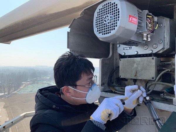 华北空管通导人战“疫”_副本.jpg