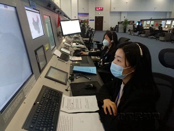 20200308“宅”家品生活 “疫”起上前线 (1)_副本.jpg