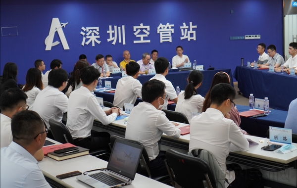 雏鹰人才仪式.jpg 雏鹰人才仪式.jpg