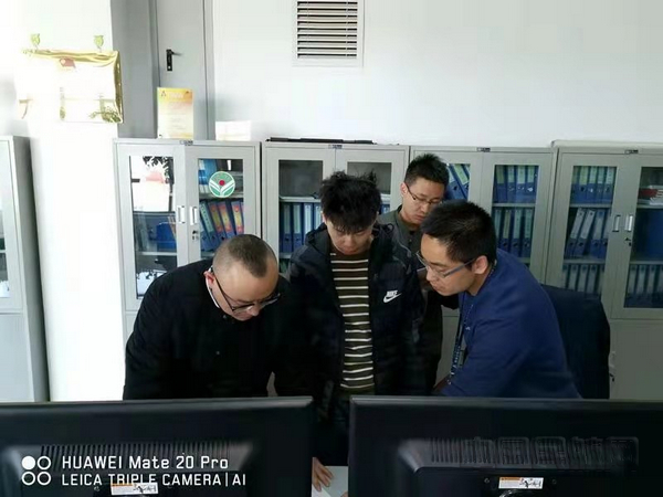 nEO_IMG_千里援青路 浓浓兄弟情 (8).jpg