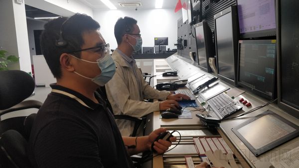 福建空管保障东二飞成功救援触礁渔船1.jpg 福建空管保障东二飞成功救援触礁渔船1.jpg