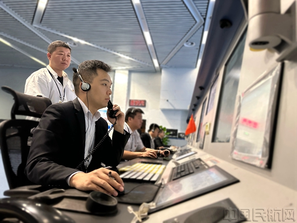 20240129新疆空管局全力保障中巴航线复航1