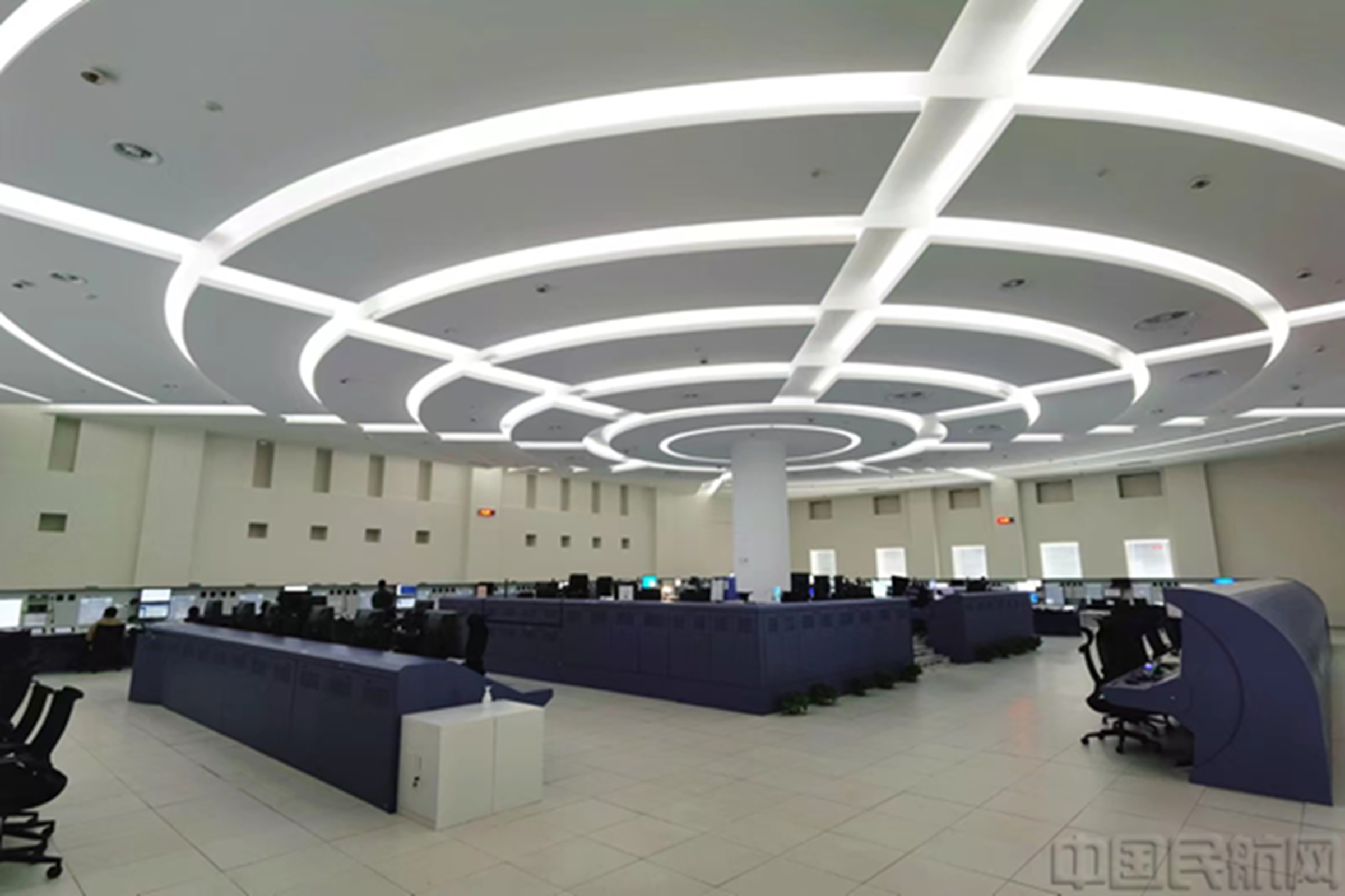 华东空管局空管中心加派增派力量,保障暑运高峰-华东空管供图