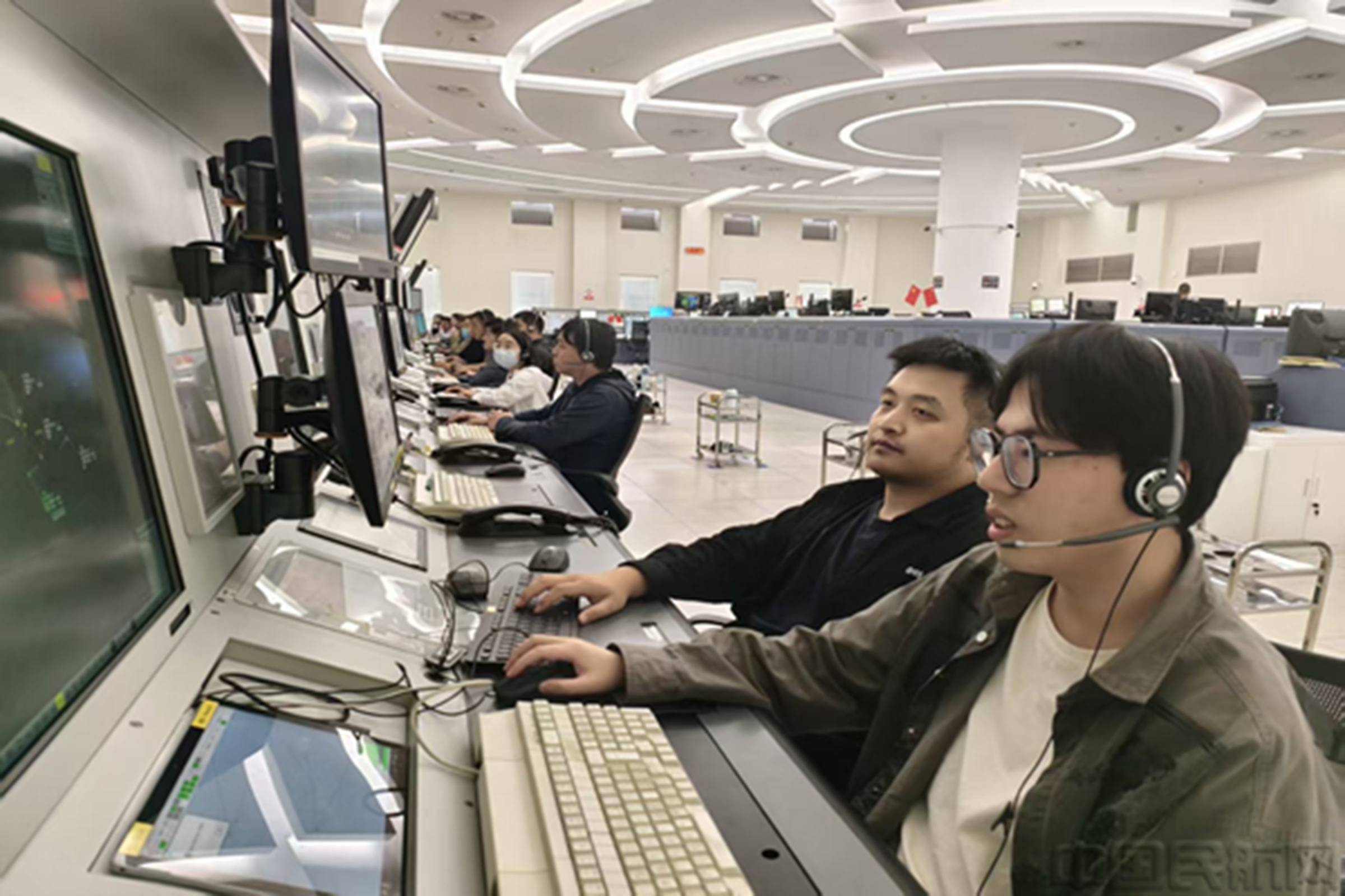 “入梅”后的华东空管局空管中心保障现场-刘恒旭摄