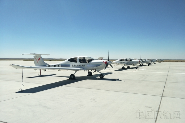 新疆天翔航空学院应对大风天气筑牢安全运行防