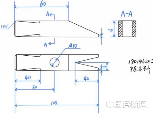 nEO_IMG_6 学生动手完成课程作业