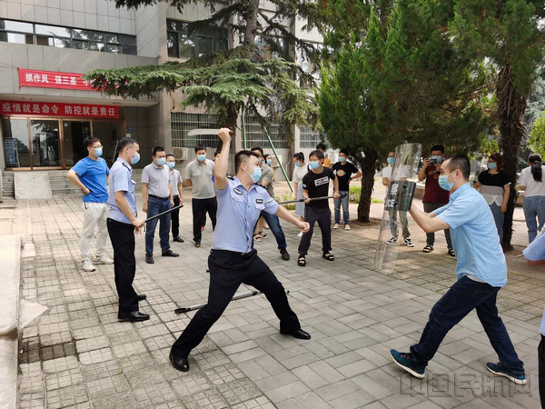 c5.jpg c5.jpg