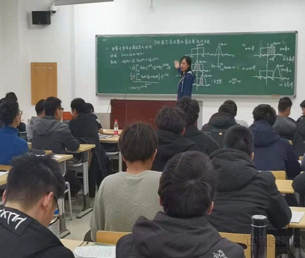 4 《信号分析与处理》课程组教师授课4