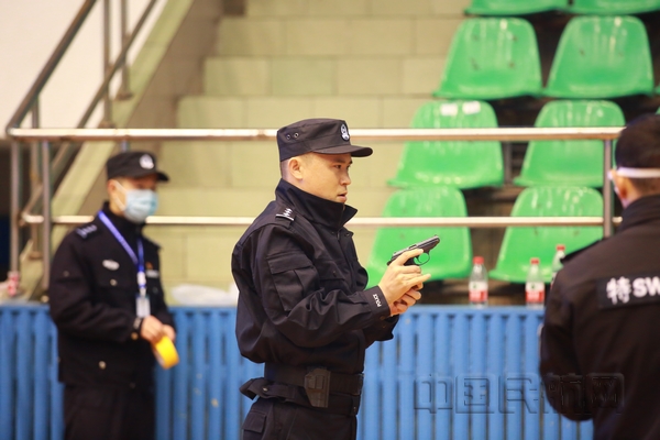 nEO_IMG_武器临战射击