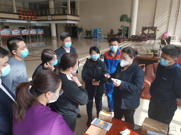 临空委联系东丽联通公司入校安装门磁2.jpg