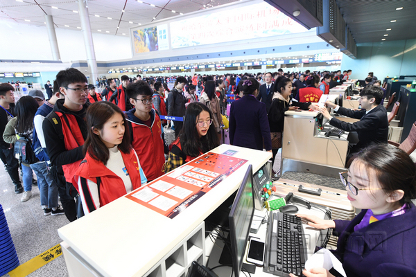 哈尔滨机场T2月底启用 新增30个值机柜台