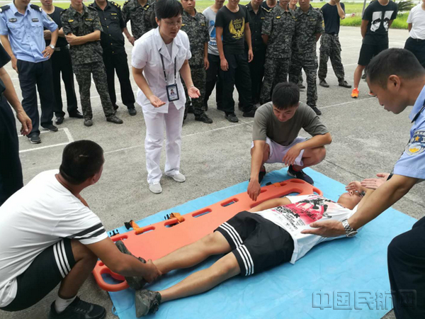 桂林机场消防:开展急救知识进消防培训活动