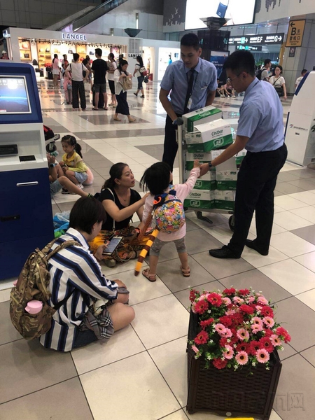 机场7.jpg