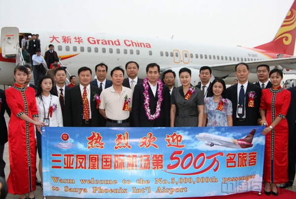 配图:三亚机场旅客吞吐量首次突破500万_副本.jpg 配图:三亚机场旅客吞吐量首次突破500万_副本.jpg