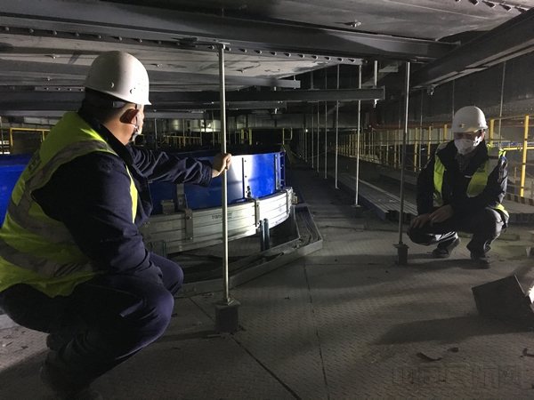 飞机场用的设备厂家 W020190111581767728251.jpg