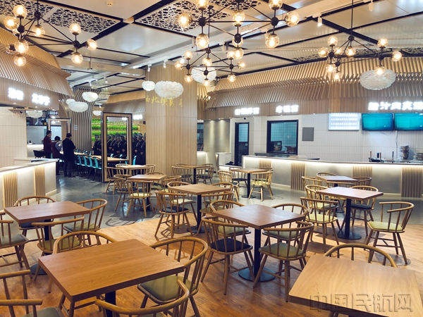 乌鲁木齐国际机场将启用空港客运综合枢纽站7_副本.jpg