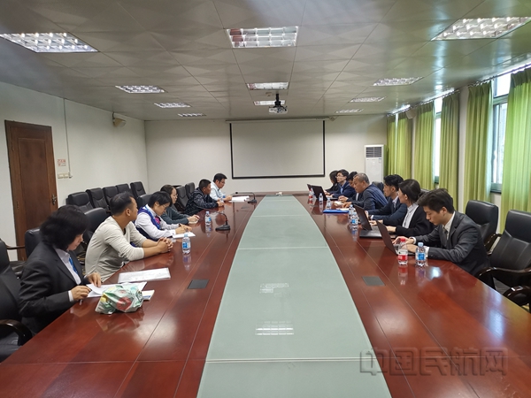 柳州市商务局到柳州机场开展空港物流产业调研03.jpg 柳州市商务局到柳州机场开展空港物流产业调研03.jpg