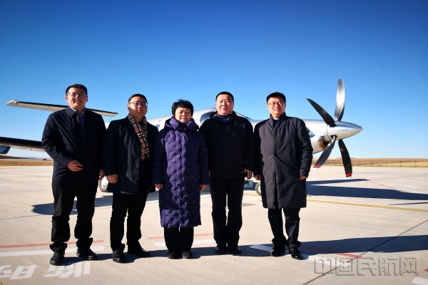 图:调研组一行.jpg 图:调研组一行.jpg