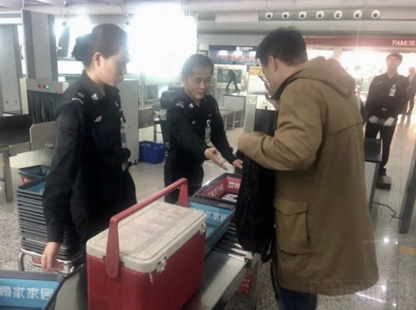 开通绿色快速通道 （图 吴丹琪 ）.jpg