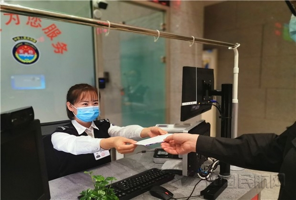 nEO_IMG_3.jpg nEO_IMG_3.jpg