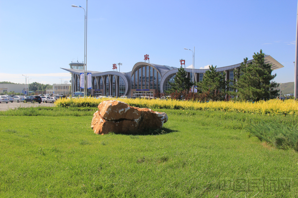 b8.jpg b8.jpg