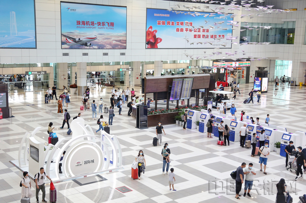 珠海机场“双节”航班放行正常率达96.46%