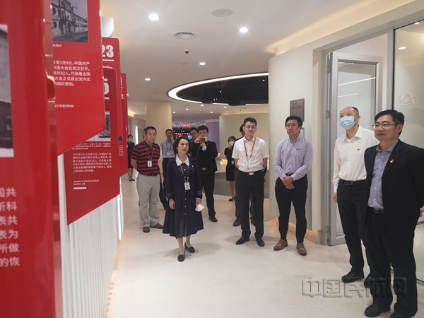 参观深圳空港党群服务中心1_副本.jpg