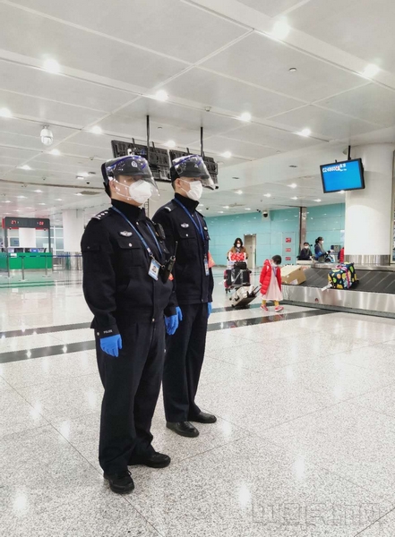 聚焦“后疫稳控”，全力为经济复苏把好入口关。.jpg