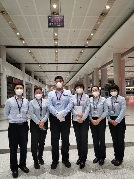 用“心”守护,国门下那片美丽的芳草地-01.jpg 用“心”守护,国门下那片美丽的芳草地-01.jpg