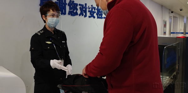 岗位上的吕云丽1