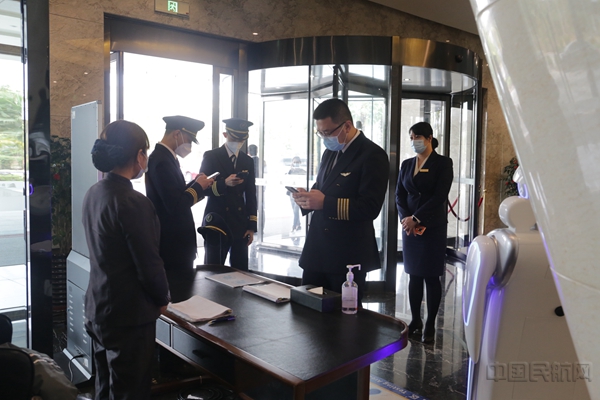 南宁机场嘉暘碧天酒店做好常态化疫情防控工作 (9)4.jpg