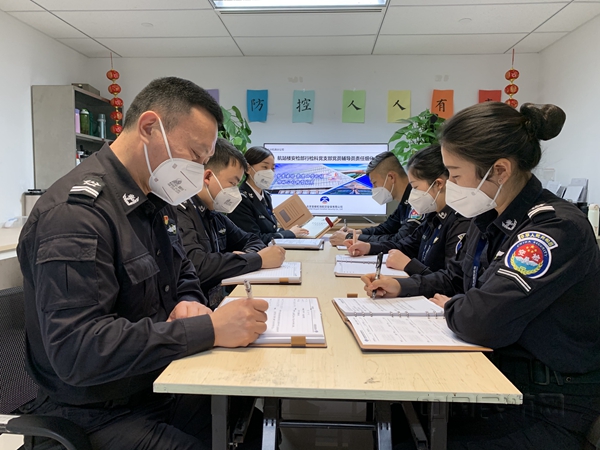 图:支部书记规范党员辅导员任务细则及班组管理台账_副本.jpg 图:支部书记规范党员辅导员任务细则及班组管理台账_副本.jpg