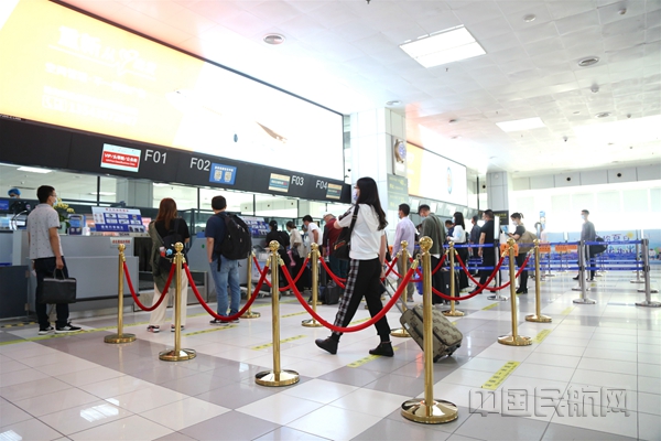 10万人次 珠海机场清明假期客运量同比疫情前增4%