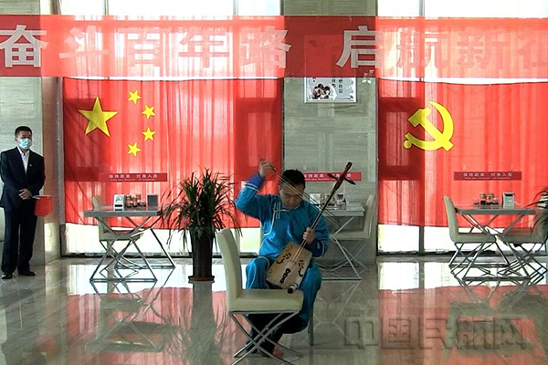 呼和浩特机场2.jpg 呼和浩特机场2.jpg