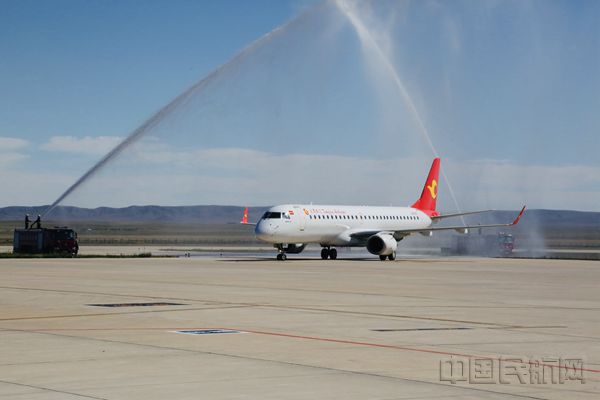 过水门仪式_副本.jpg 过水门仪式_副本.jpg