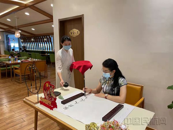 活动现场2_副本.jpg