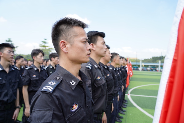 白云安检召开国庆七十周年安保工作誓师大会（余俊杰拍摄）.jpg