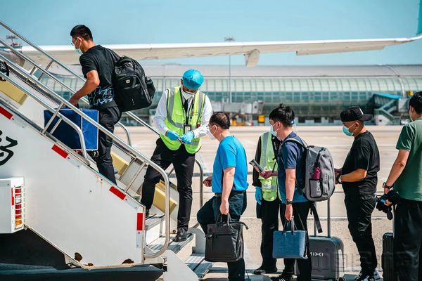 长春机场稳步发力 交出暑运“大考”新答卷1.jpg 长春机场稳步发力 交出暑运“大考”新答卷1.jpg