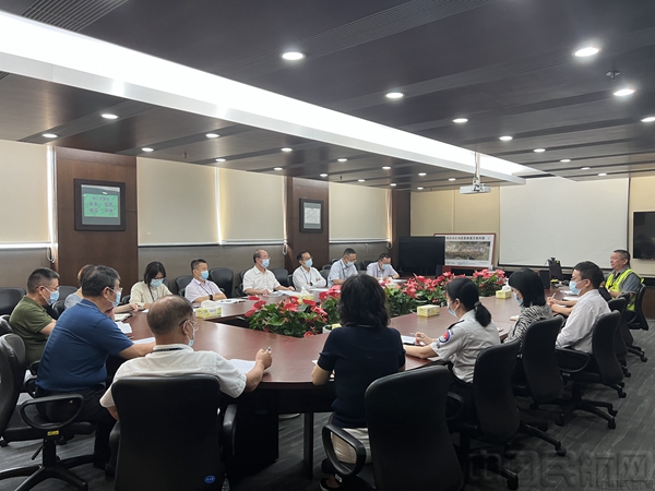 01-召开工作布置会议，做好台风预防总体统筹部署.jpg