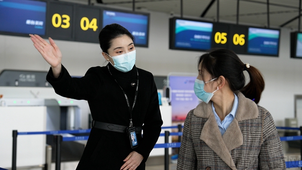 鄂州花湖机场春运保障现场
