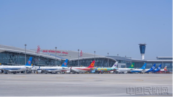 济南机场:以“新”提速,向“空”而强43911
